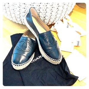 CHANEL Espadrilles Lambskin